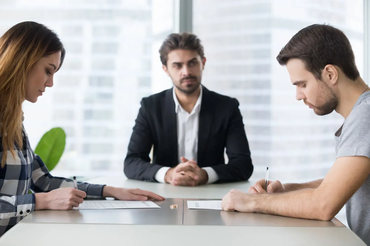 How EH Mediation Guides Couples Toward Fair and Balanced Outcomes Havering